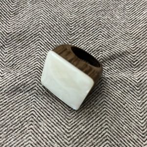 Tahitian mother-of-pearl and wood ring